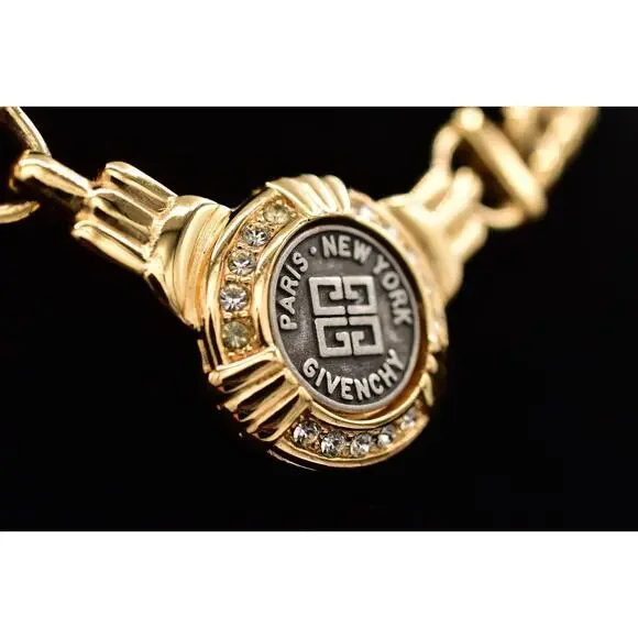 Givenchy Vintage Coin Medallion Collar Necklace Chunky Curb Gold Signed BinBM - Picture 5 of 12